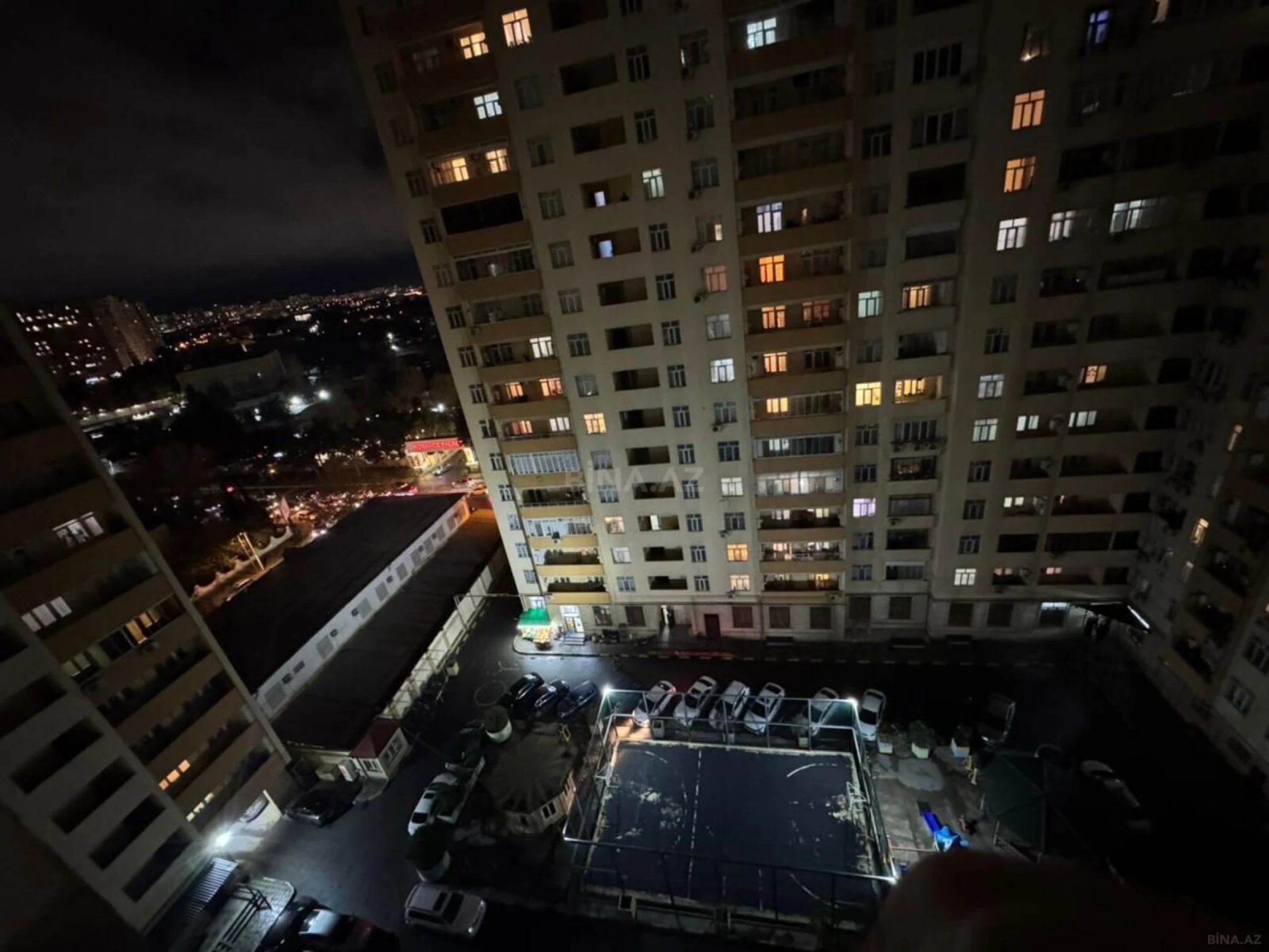 Kirayə verilir 2 otaqlı mənzil 50 m²