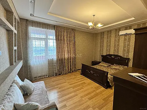 Kirayə verilir 2 otaqlı mənzil 86 m²