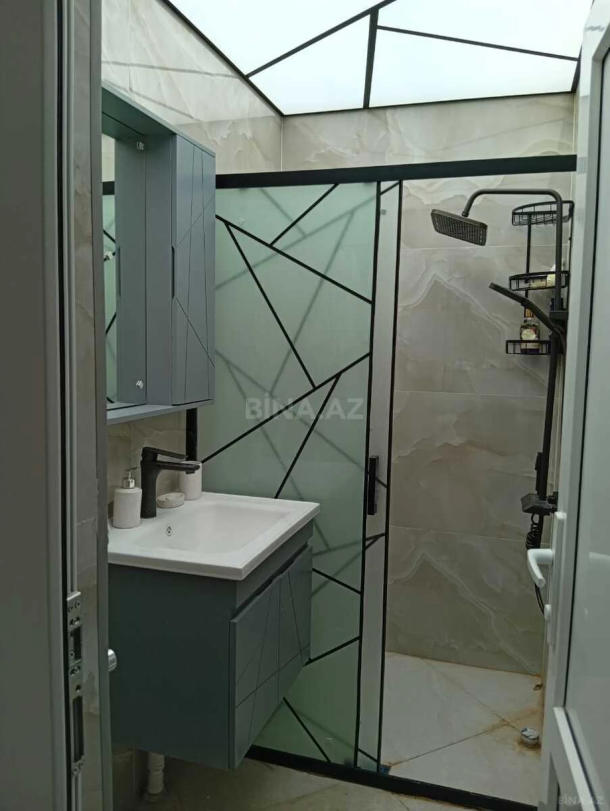 Satılır 3 otaqlı mənzil 90 m²