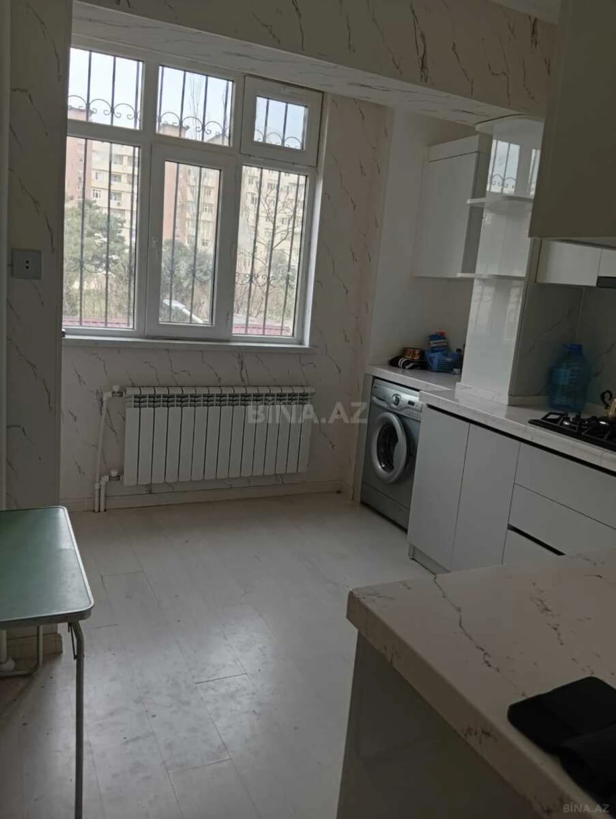 Satılır 3 otaqlı mənzil 90 m²