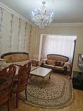 Satılır 3 otaqlı mənzil 90 m²