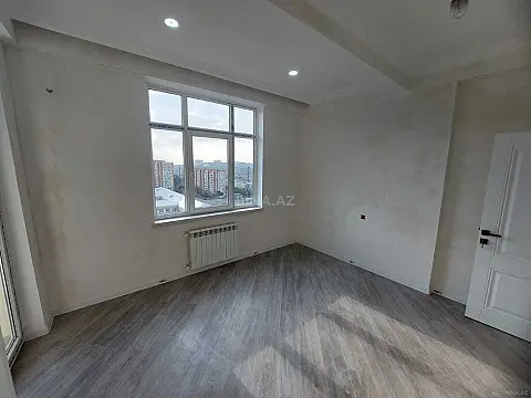 Satılır 3 otaqlı mənzil 115 m²