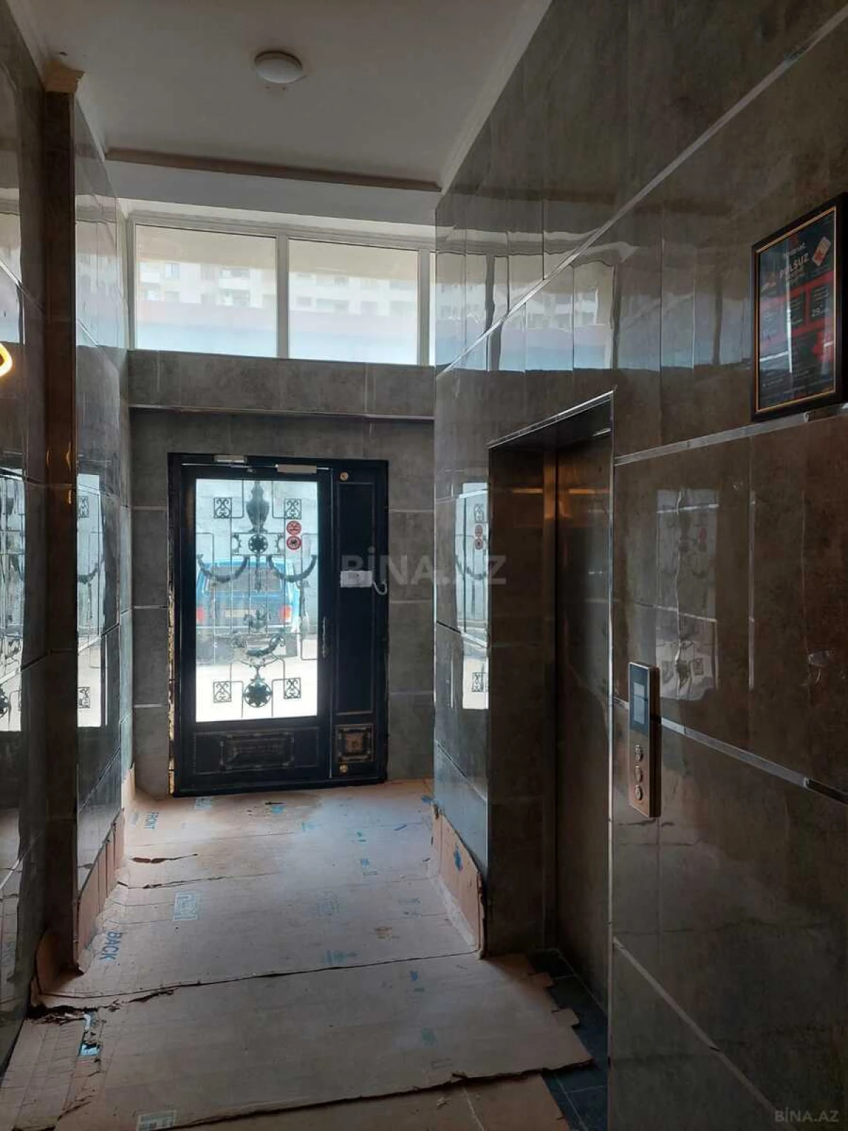 Satılır 3 otaqlı mənzil 115 m²