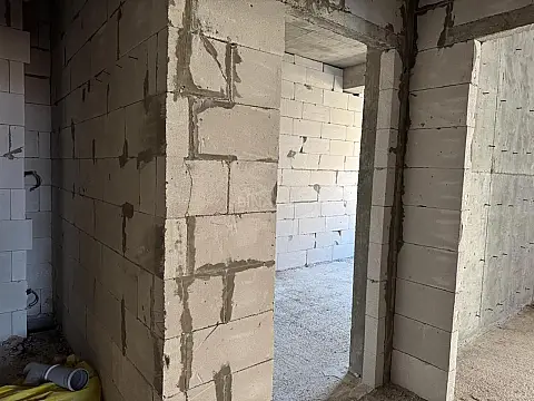 Satılır 2 otaqlı mənzil 87 m²