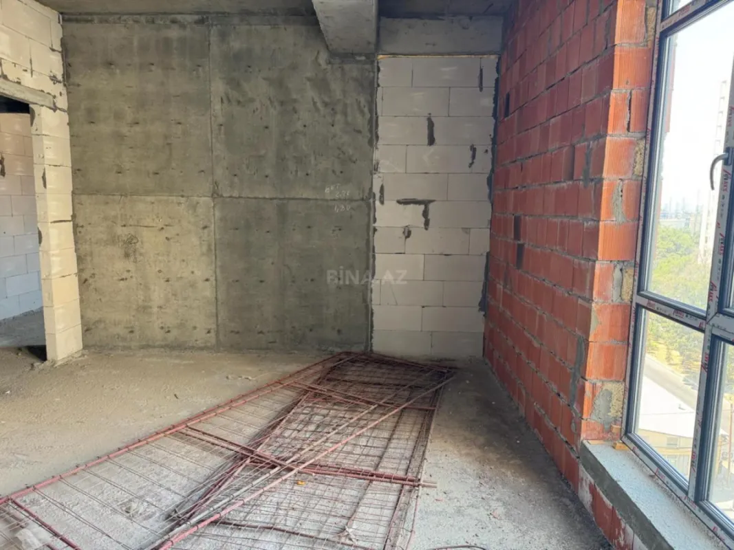 Satılır 2 otaqlı mənzil 87 m²