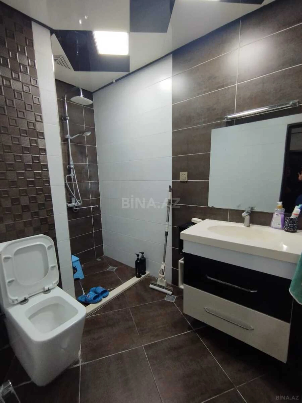 Kirayə verilir 2 otaqlı mənzil 60 m²