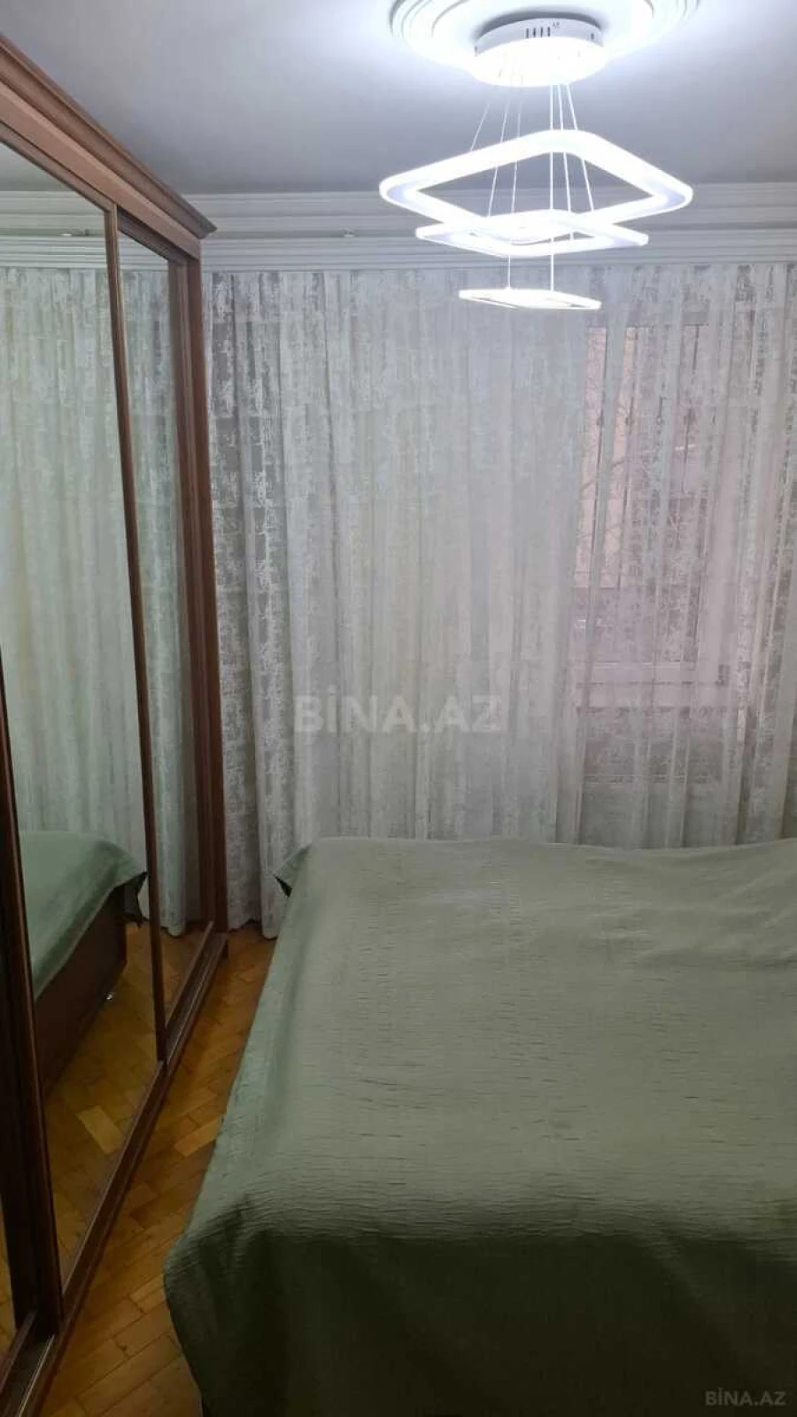 Satılır 3 otaqlı mənzil 90 m²