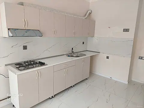 Satılır 3 otaqlı mənzil 115 m²