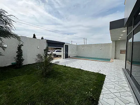 Satılır 4 otaqlı həyət evi 150 m²
