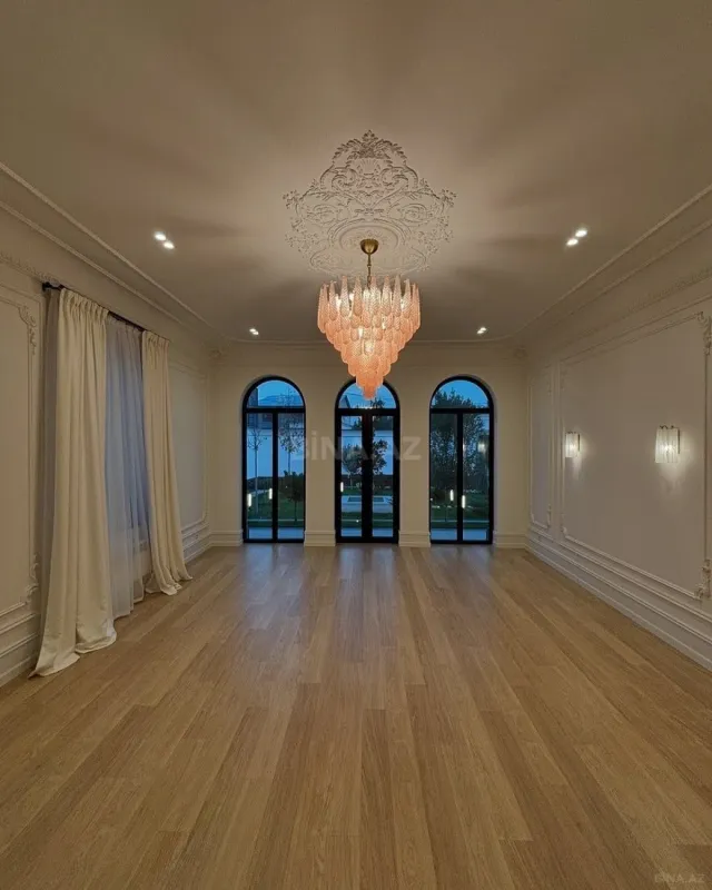 Kirayə verilir 5 otaqlı həyət evi 500 m²