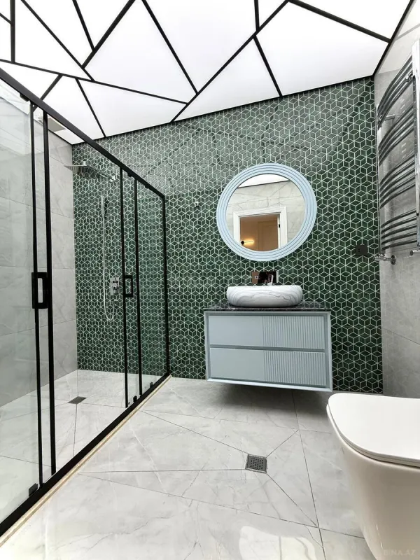 Satılır 3 otaqlı mənzil 132 m²