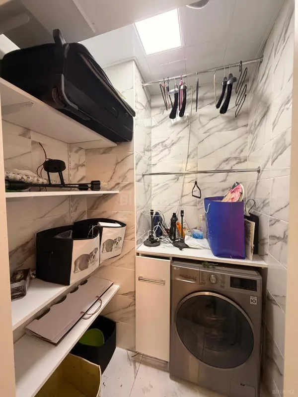 Satılır 3 otaqlı mənzil 95 m²