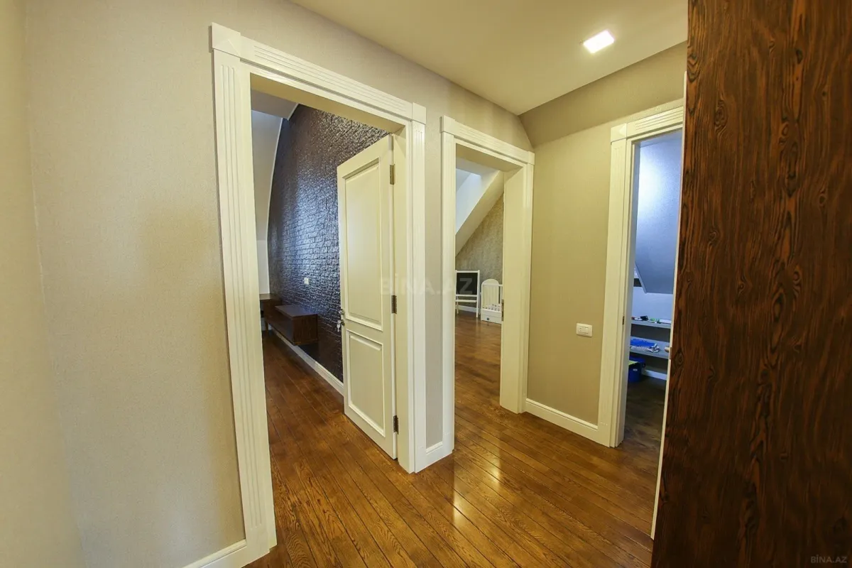 Satılır 6 otaqlı mənzil 280.5 m²