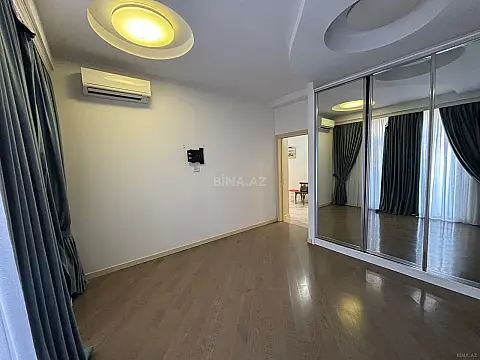 Kirayə verilir 3 otaqlı mənzil 110 m²