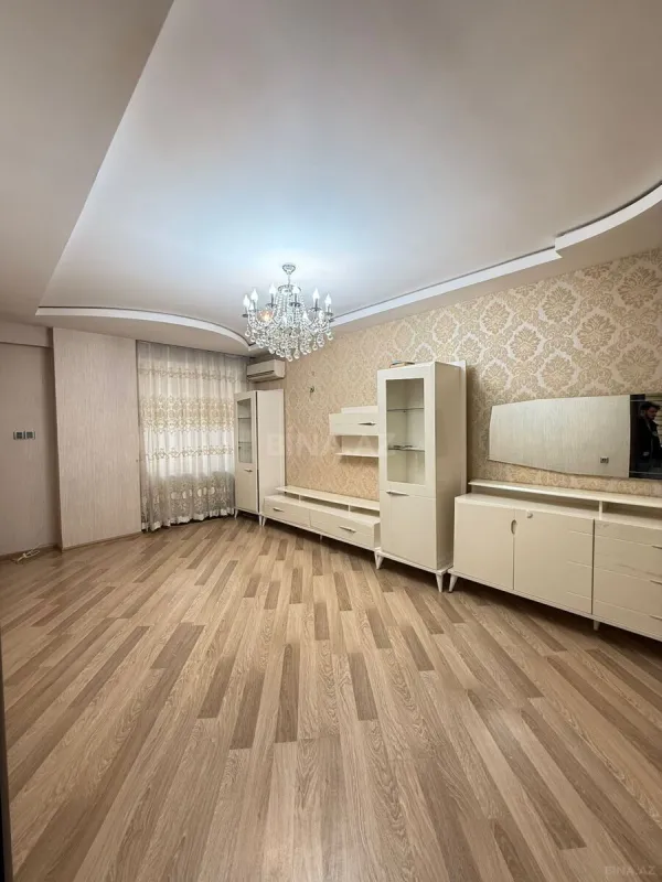 Satılır 2 otaqlı mənzil 78 m²