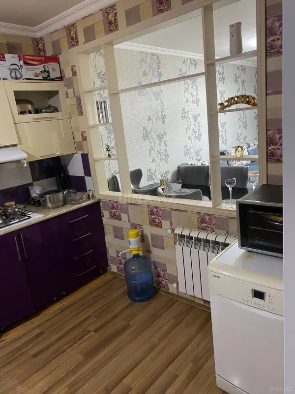 Satılır 2 otaqlı mənzil 70.9 m²