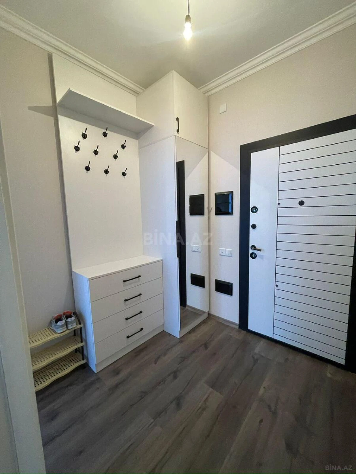 Kirayə verilir 2 otaqlı mənzil 60 m²