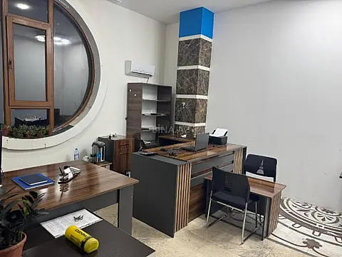 Kirayə verilir 1 otaqlı ofis 25 m²