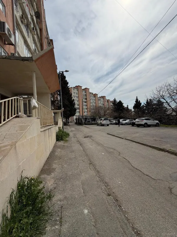 Satılır 3 otaqlı mənzil 80 m²