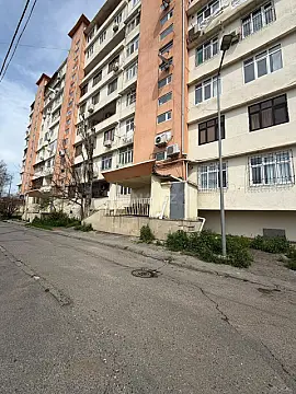Satılır 3 otaqlı mənzil 80 m² — Bakı, Əhmədli 3 otaq 80.00 m²