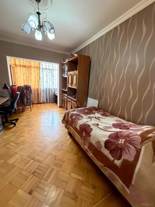 Satılır 3 otaqlı mənzil 80 m²
