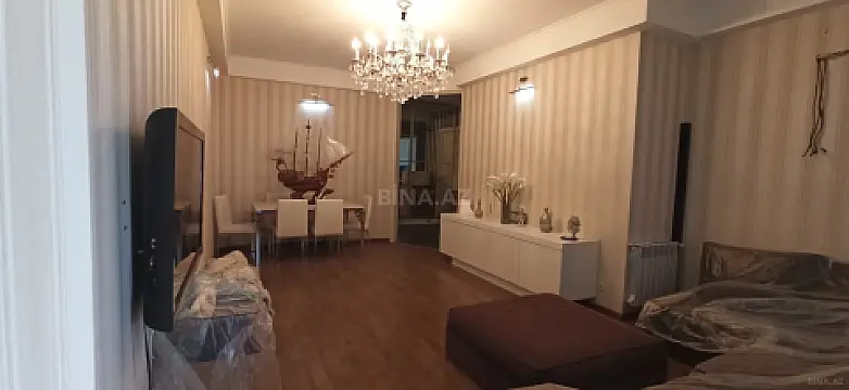 Satılır 2 otaqlı mənzil 96 m²