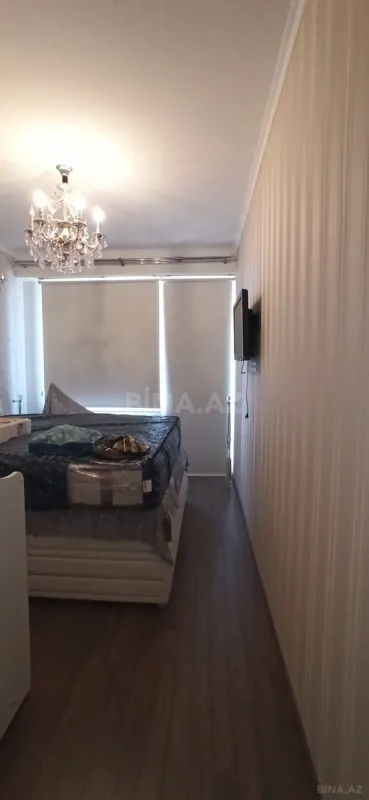 Satılır 2 otaqlı mənzil 96 m²