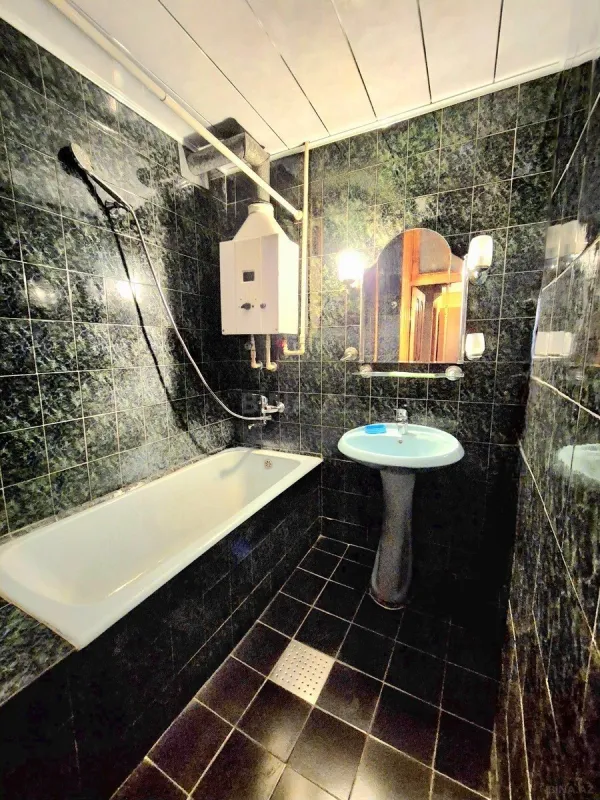 Kirayə verilir 3 otaqlı mənzil 85 m²