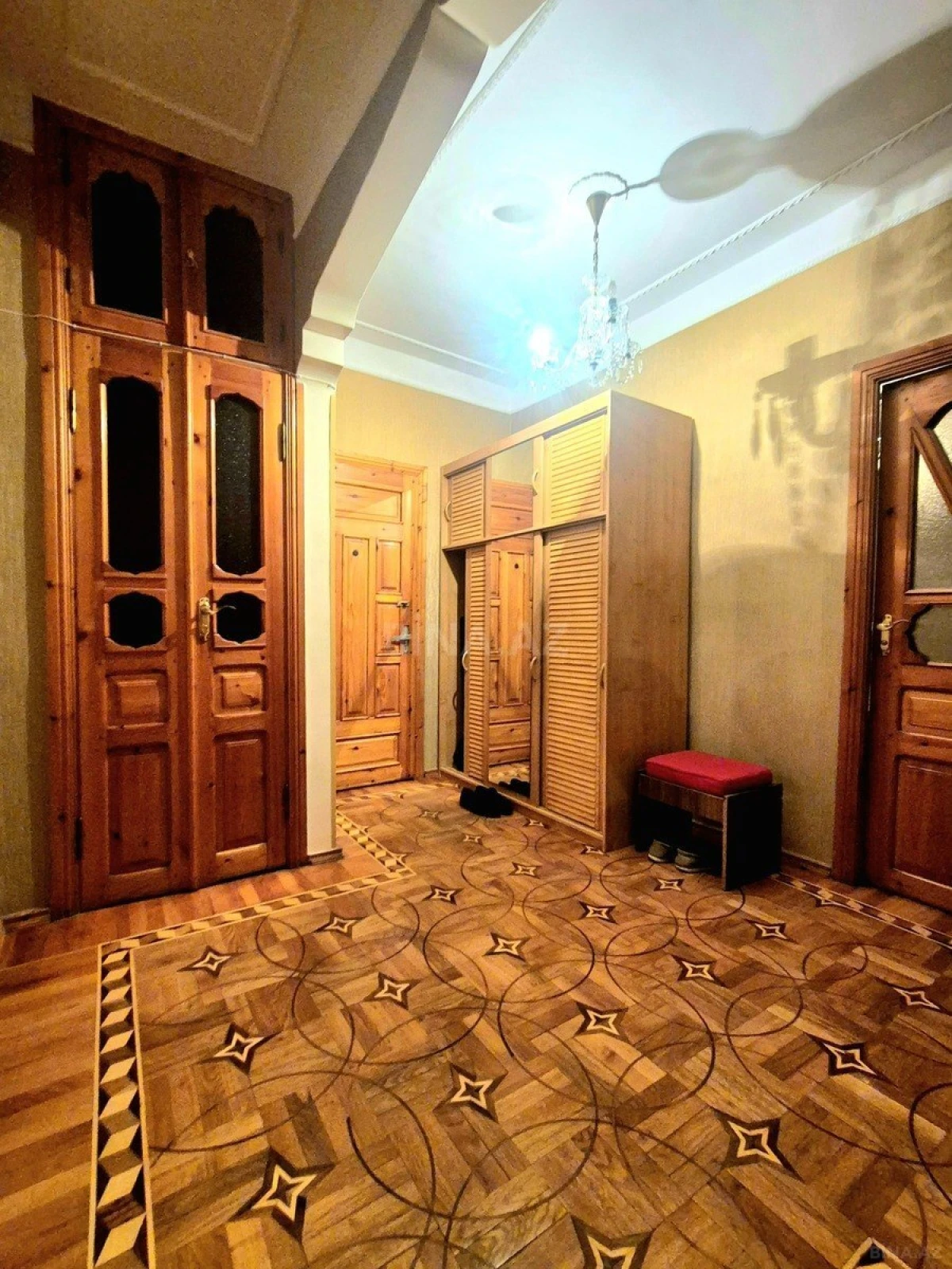 Kirayə verilir 3 otaqlı mənzil 85 m²