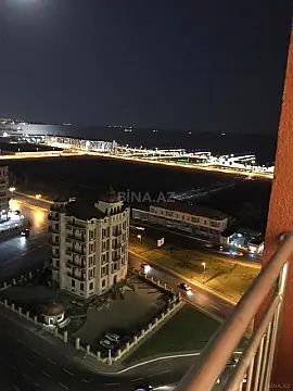 Satılır 2 otaqlı mənzil 78 m²