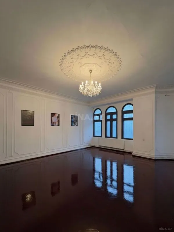 Kirayə verilir 4 otaqlı ofis 160 m²