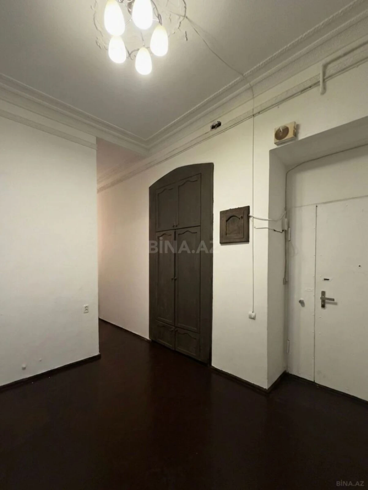 Kirayə verilir 4 otaqlı ofis 160 m²
