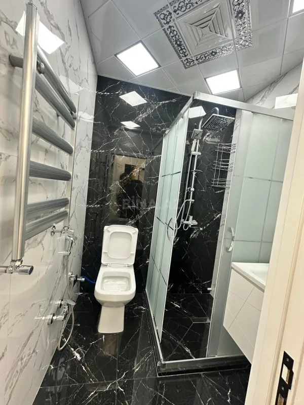 Satılır 3 otaqlı mənzil 60 m²