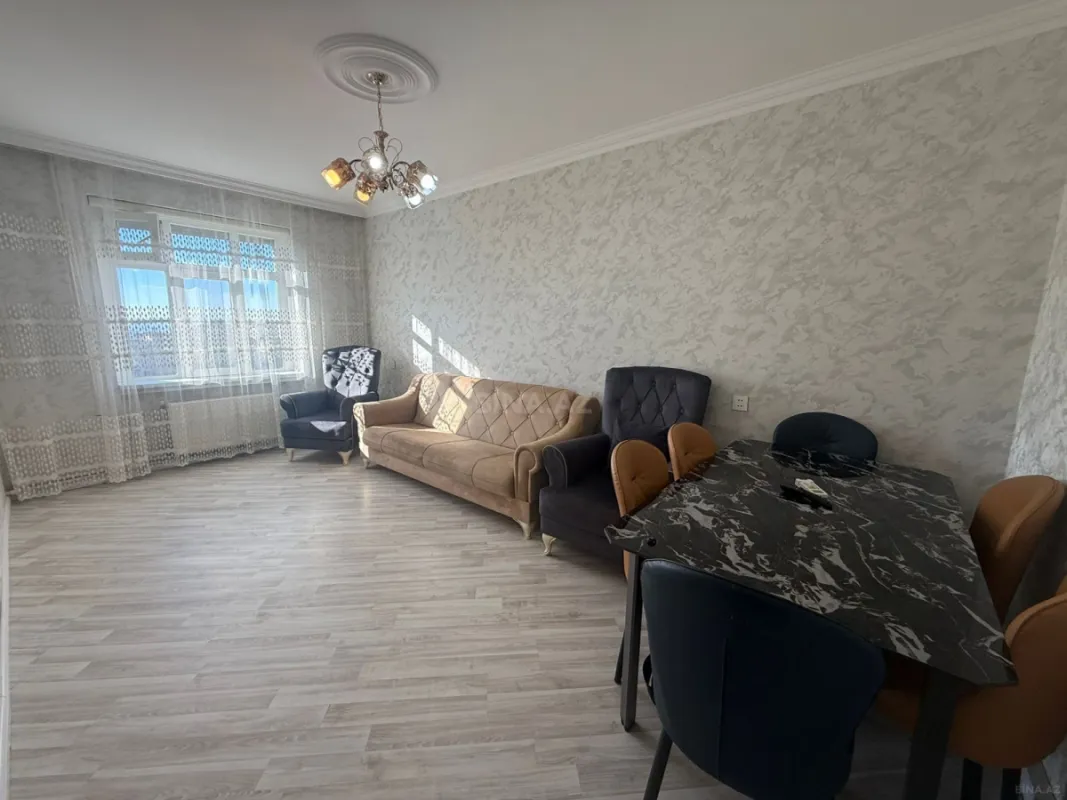 Satılır 2 otaqlı mənzil 60 m²