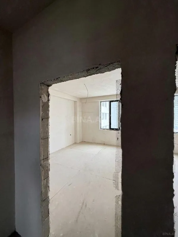 Satılır 3 otaqlı mənzil 105.5 m²