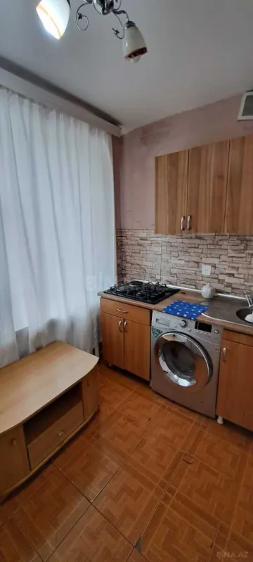 Satılır 1 otaqlı mənzil 35 m²