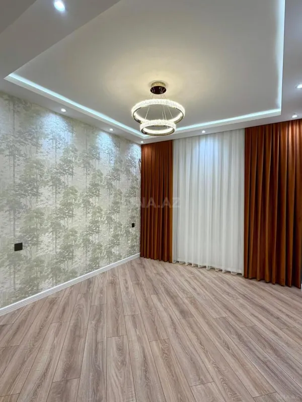 Satılır 3 otaqlı mənzil 120 m²