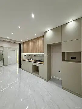 Satılır 3 otaqlı mənzil 120 m²