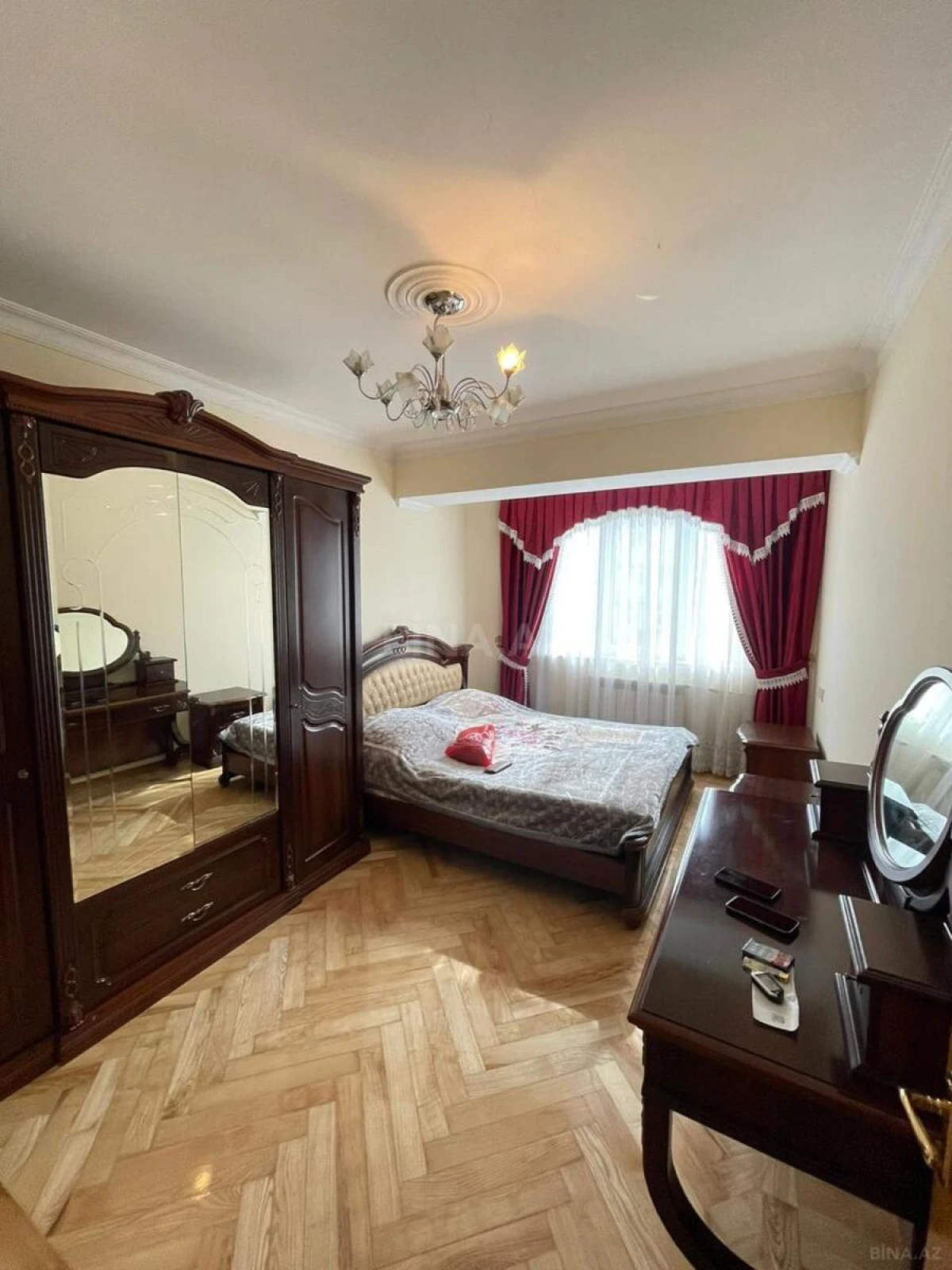 Kirayə verilir 3 otaqlı mənzil 70 m²