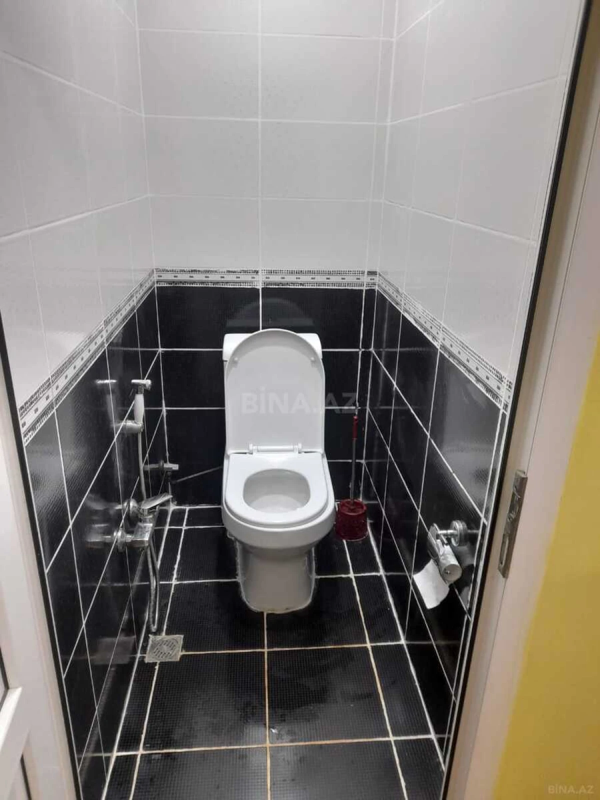 Kirayə verilir 3 otaqlı mənzil 105 m²