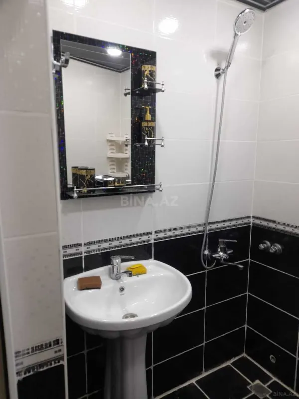 Kirayə verilir 3 otaqlı mənzil 105 m²