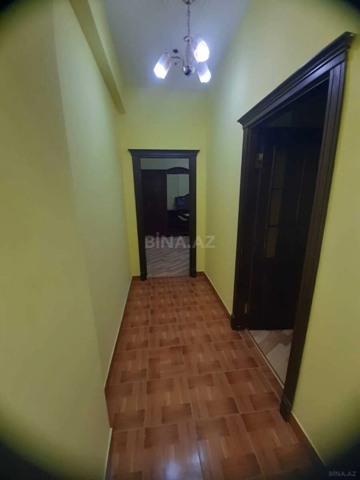 Kirayə verilir 3 otaqlı mənzil 105 m²