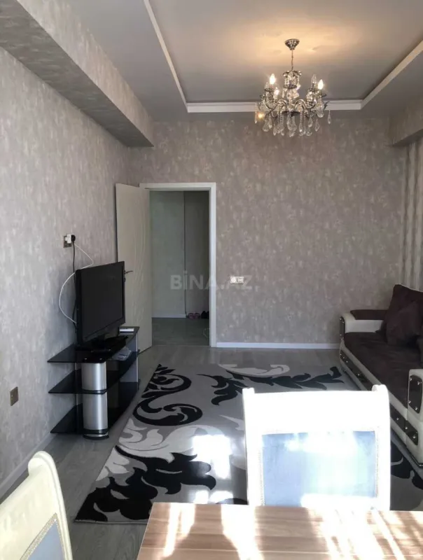 Kirayə verilir 3 otaqlı mənzil 110 m²