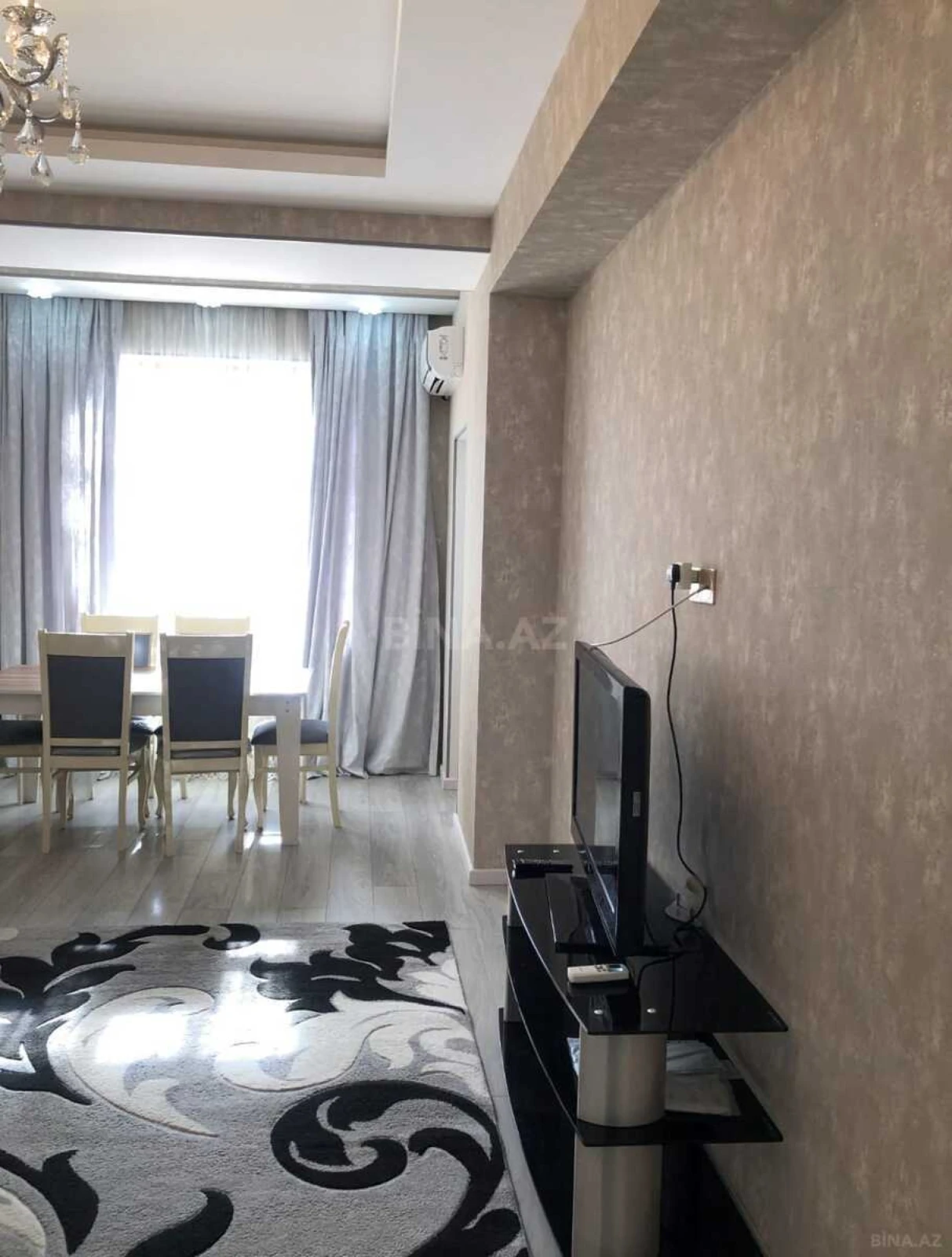 Kirayə verilir 3 otaqlı mənzil 110 m²