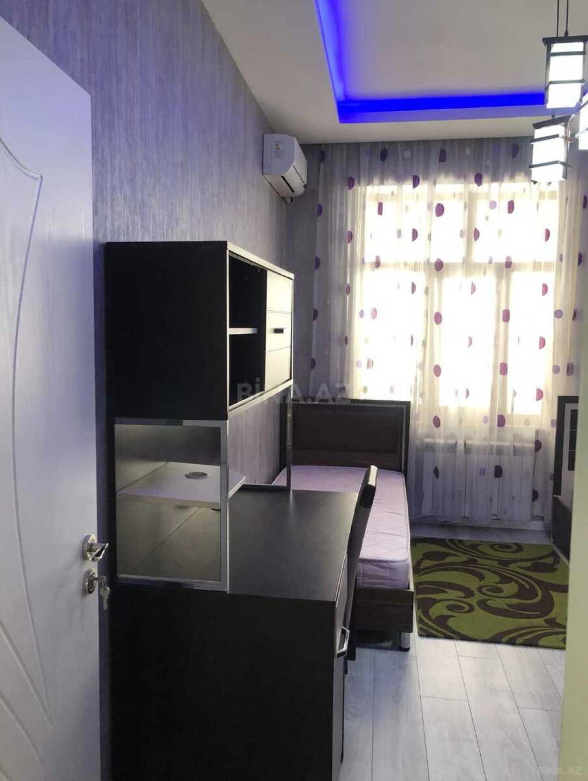 Kirayə verilir 3 otaqlı mənzil 110 m²