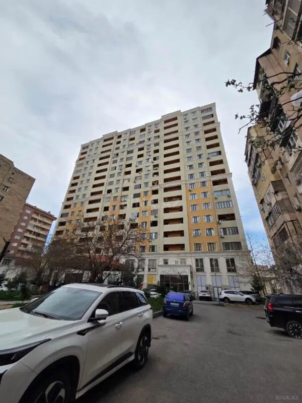 Satılır 2 otaqlı mənzil 110 m²