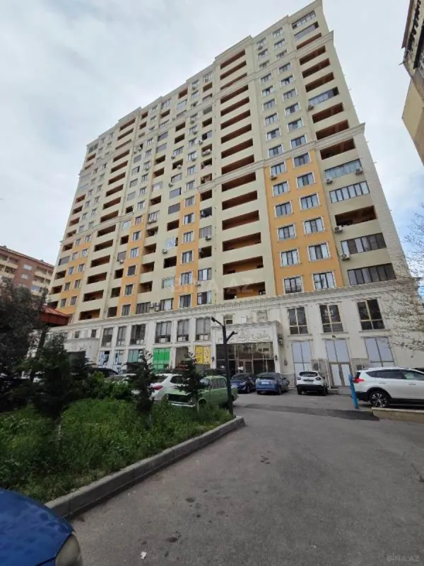 Satılır 2 otaqlı mənzil 110 m²