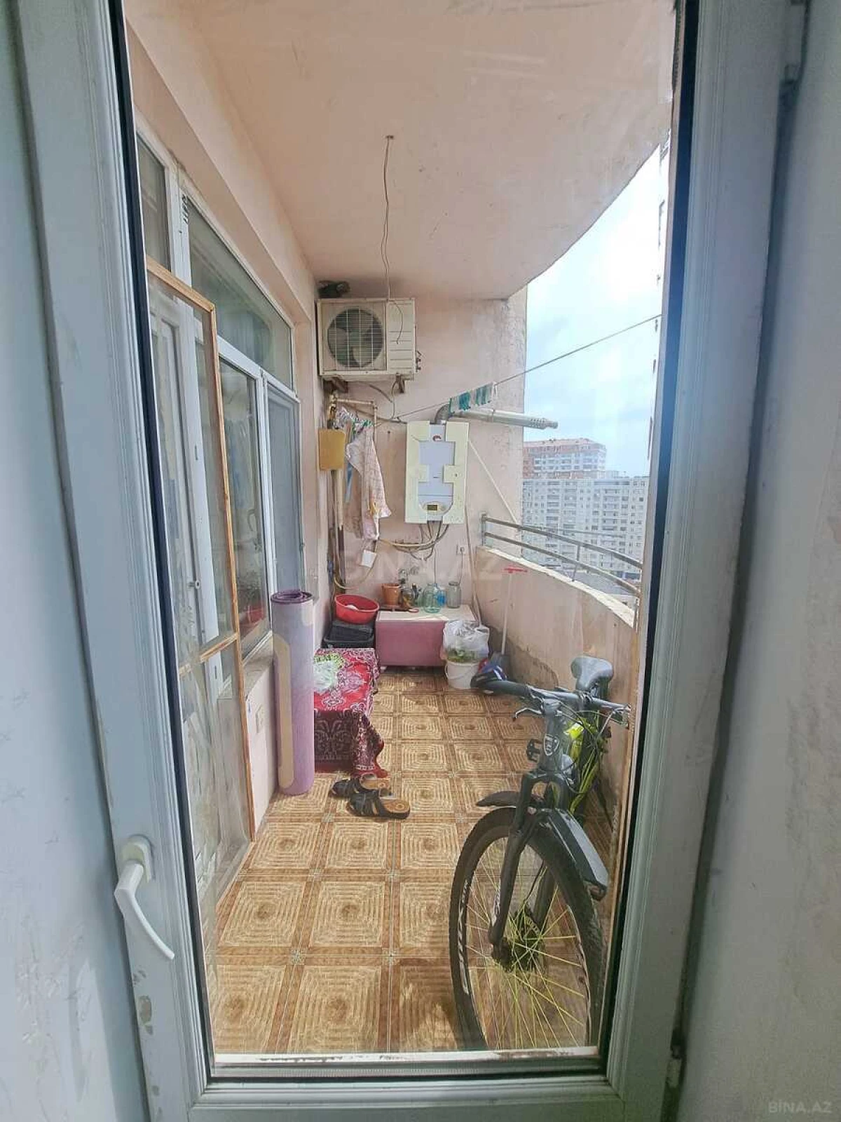 Satılır 2 otaqlı mənzil 60 m²
