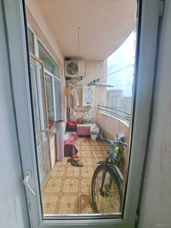Satılır 2 otaqlı mənzil 60 m²