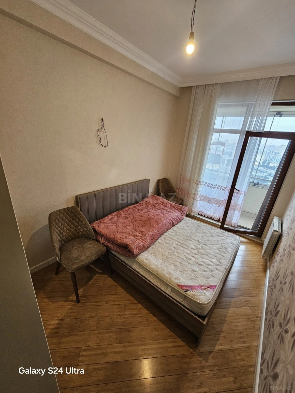 Kirayə verilir 2 otaqlı mənzil 60 m²